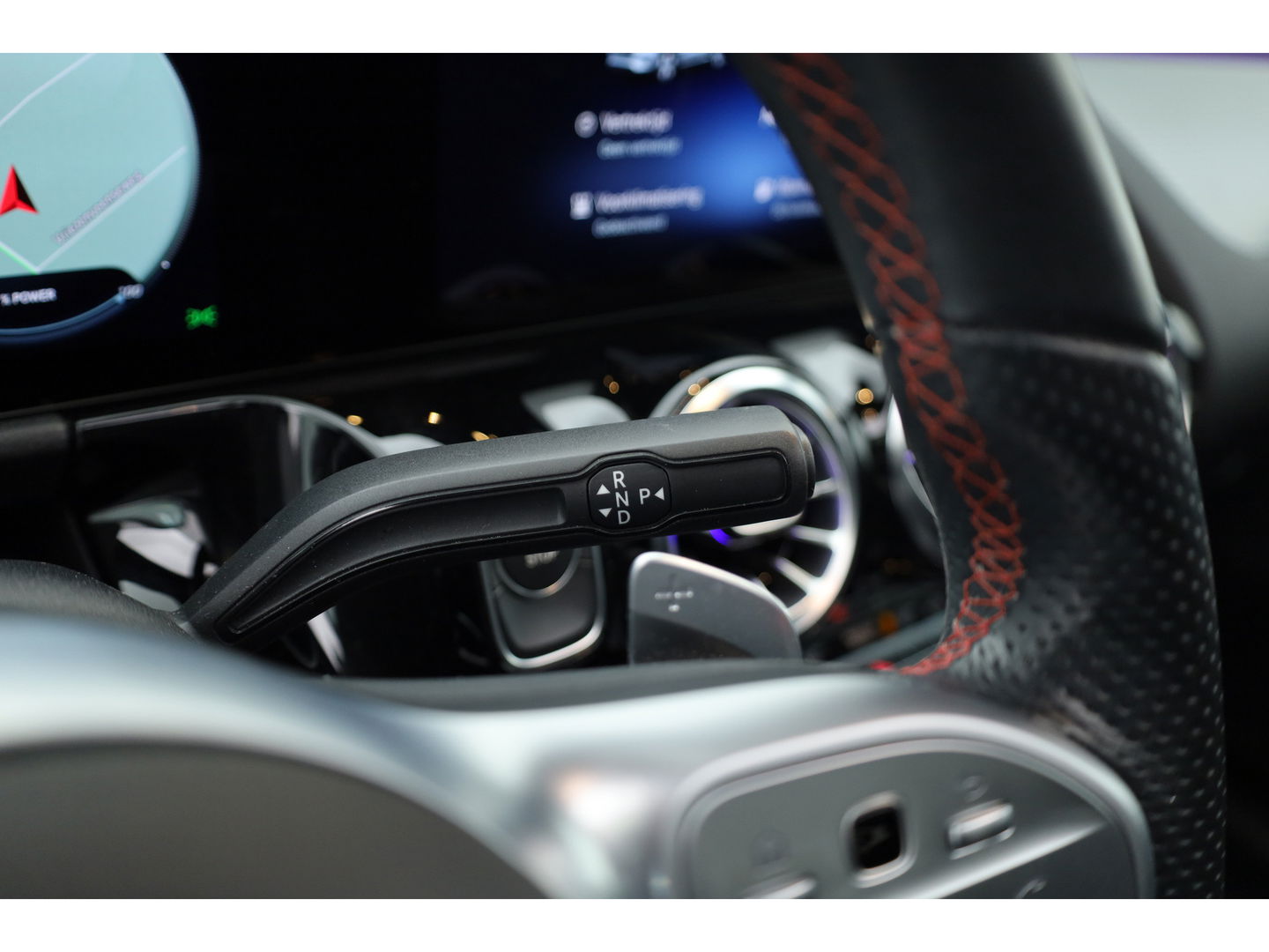 Mercedes-Benz EQA 250 Business Solution AMG 67 kWh | SOH 95.5% | Dig. Cockpit | Pano | Elek. Trekhaak | Stoelverw. | Adapt. Cruise | Camera | 18''