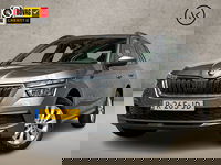 Škoda Kamiq - 1.0 TSI Sportline Automaat (RS KUIPSTOELEN, VIRTUAL COCKPIT, APPLE CARPLAY, GROOT NAVI, STOELVERWARMING, ADAPTIVE CRUISE, GETINT GLAS, ZWART HEMEL, NIEUWSTAAT)