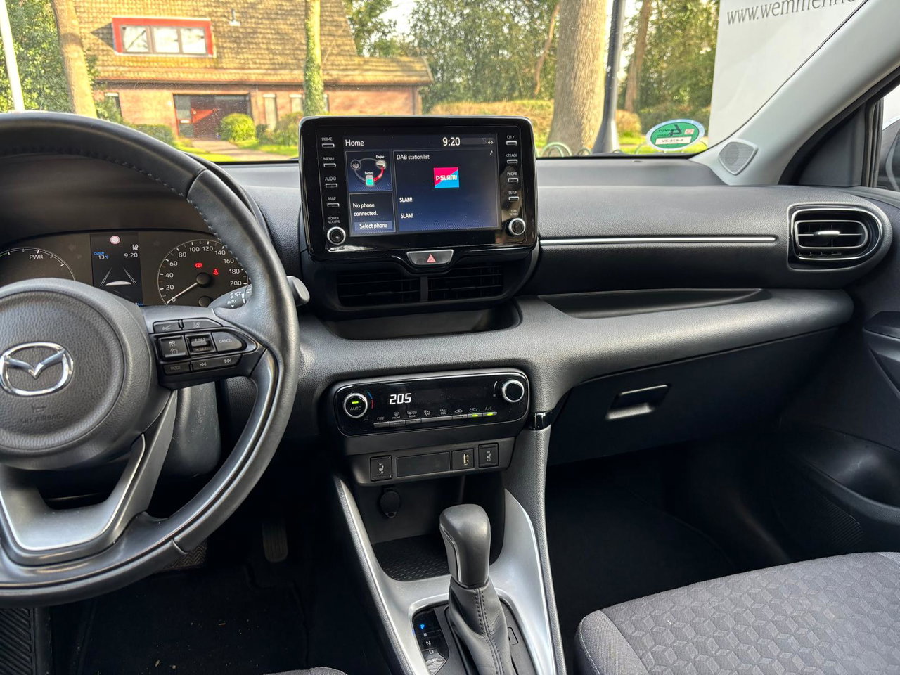 Mazda 2 Hybrid
