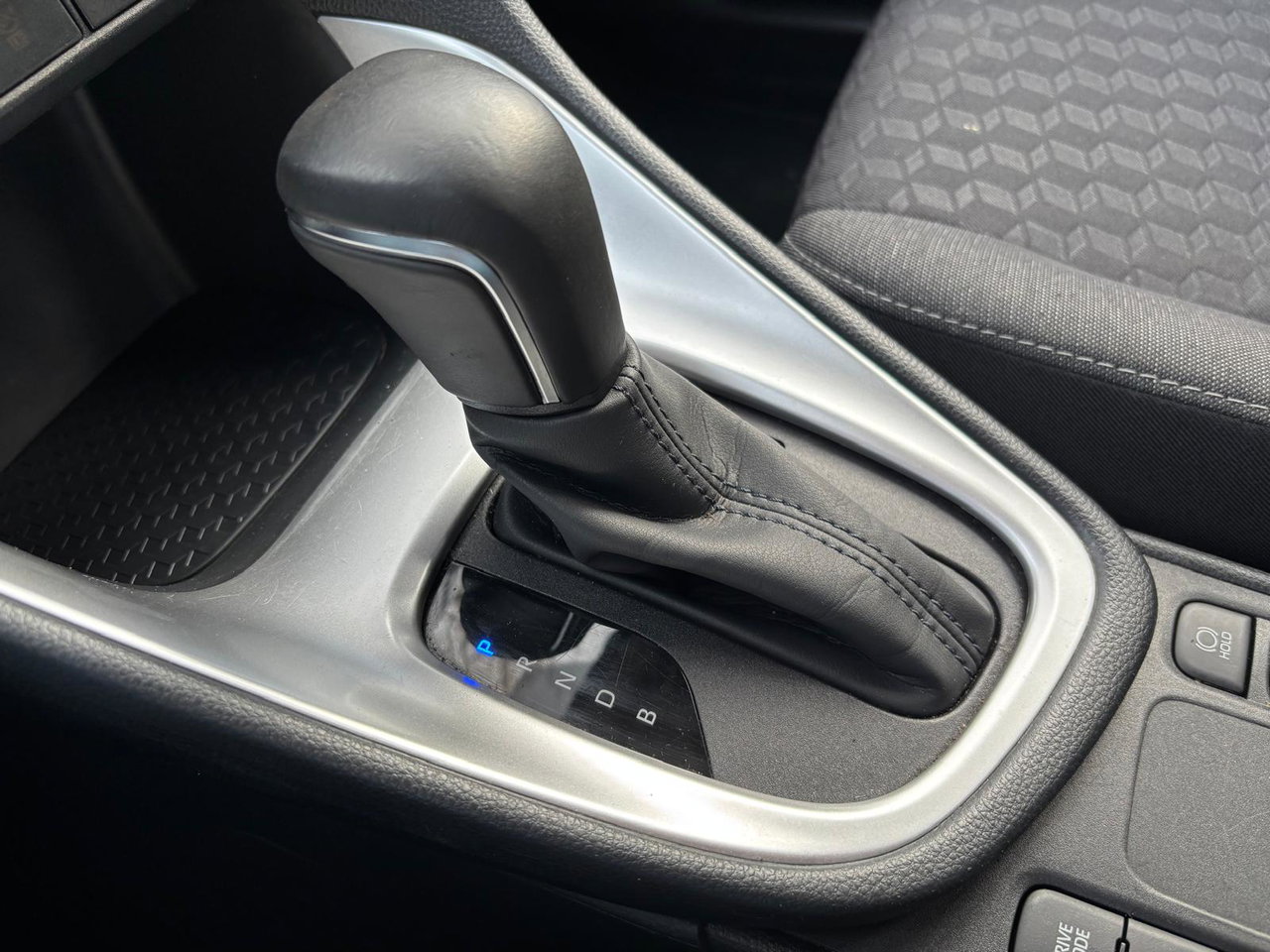 Mazda 2 Hybrid