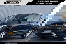 Volkswagen T-Cross - 1.0 TSI Style Afn. trekhaak, Camera, Adaptive cruise, Stoelverwarming