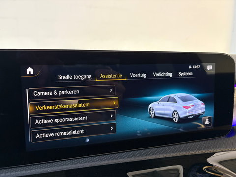 Mercedes-Benz CLA-Klasse 200 Edition, Pano, Sfeer, Burmester, Applecarplay