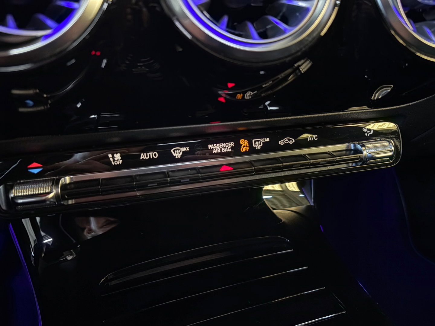 Mercedes-Benz CLA-Klasse 200 Edition, Pano, Sfeer, Burmester, Applecarplay