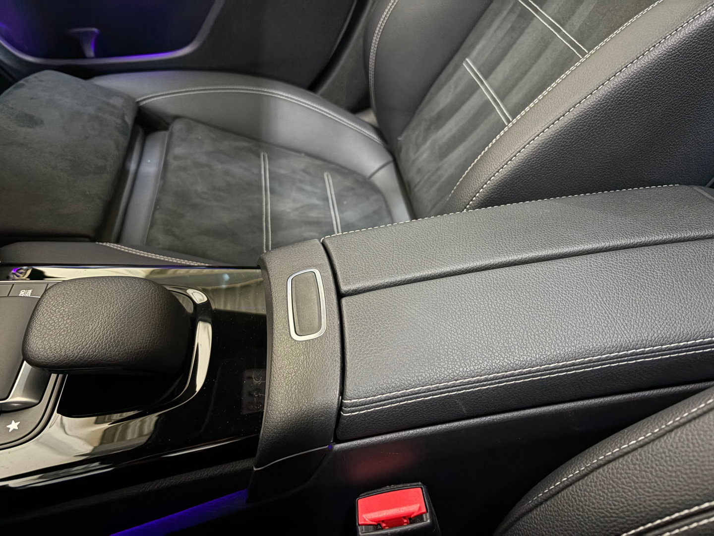 Mercedes-Benz CLA-Klasse 200 Edition, Pano, Sfeer, Burmester, Applecarplay