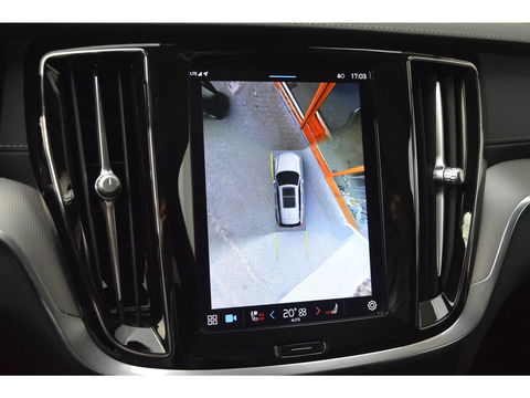 Volvo V60 T6 Hybride Ultimate Dark Long Range | Bowers & Wilkins | Head-Up Display | Panoramadak | Stoel + Stuur Verwarmd |