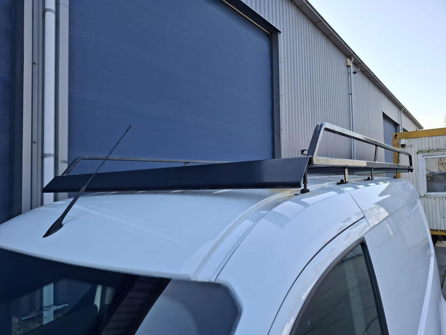 Ford Transit Connect 1.5 EcoBlue L2 Ambiente AIRCO / CRUISE CONTROLE / IMPERIAL / TREKHAAK