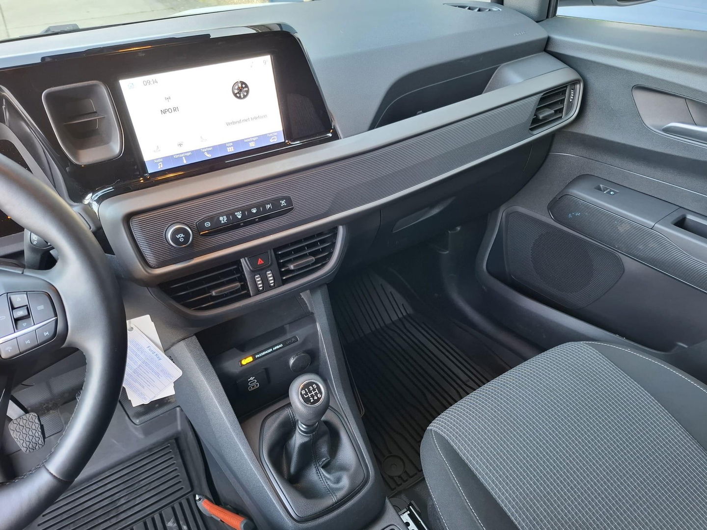 Ford Transit Courier 1.5 EcoBlue Trend CAMERA / CARPLAY / ADAPTIVE CRUISE / FABRIEKS GARANTIE