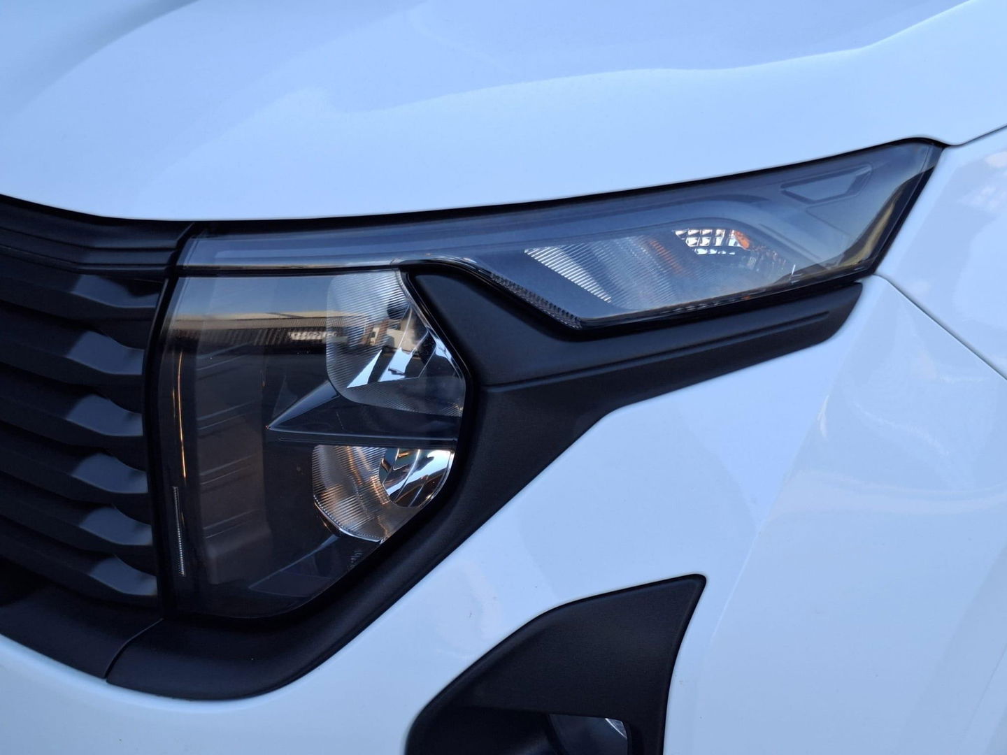 Ford Transit Courier 1.5 EcoBlue Trend CAMERA / CARPLAY / ADAPTIVE CRUISE / FABRIEKS GARANTIE