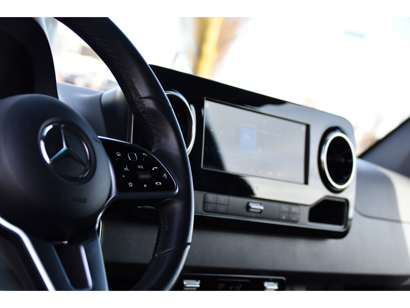 Mercedes-Benz Sprinter 316 2.2 CDI L2H2 PB Edition Adaptieve Cruise, Camera, Carplay, LED, Leder, Stoelverwarming, Clima, Mulitmedia, Uniek!