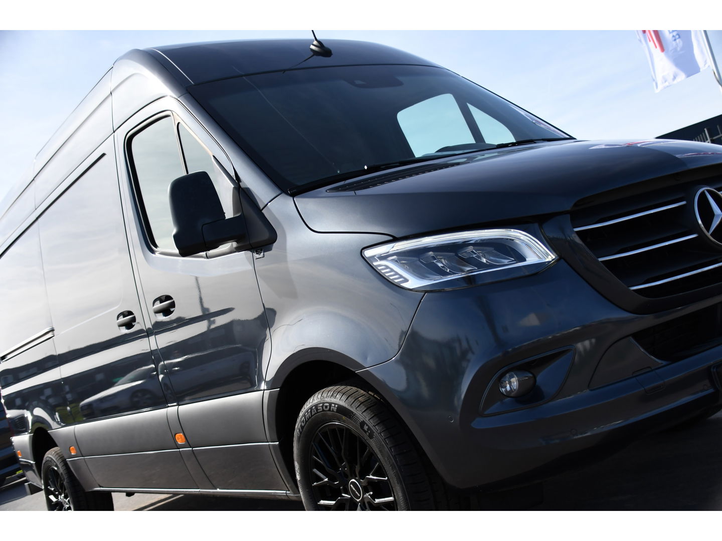 Mercedes-Benz Sprinter 316 2.2 CDI L2H2 PB Edition Adaptieve Cruise, Camera, Carplay, LED, Leder, Stoelverwarming, Clima, Mulitmedia, Uniek!