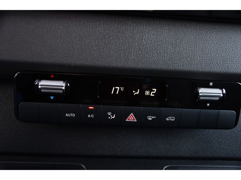 Mercedes-Benz Sprinter 316 2.2 CDI L2H2 PB Edition Adaptieve Cruise, Camera, Carplay, LED, Leder, Stoelverwarming, Clima, Mulitmedia, Uniek!