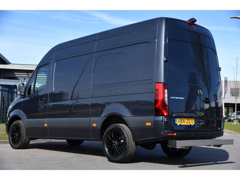 Mercedes-Benz Sprinter 316 2.2 CDI L2H2 PB Edition Adaptieve Cruise, Camera, Carplay, LED, Leder, Stoelverwarming, Clima, Mulitmedia, Uniek!