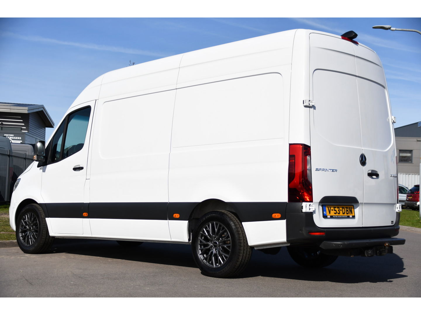 Mercedes-Benz Sprinter 319 V6 3.0 CDI L2H2 PB Edition Cruise, 360 Camera, Carplay, LED, 190pk, Leder, Multimedia, Uniek!