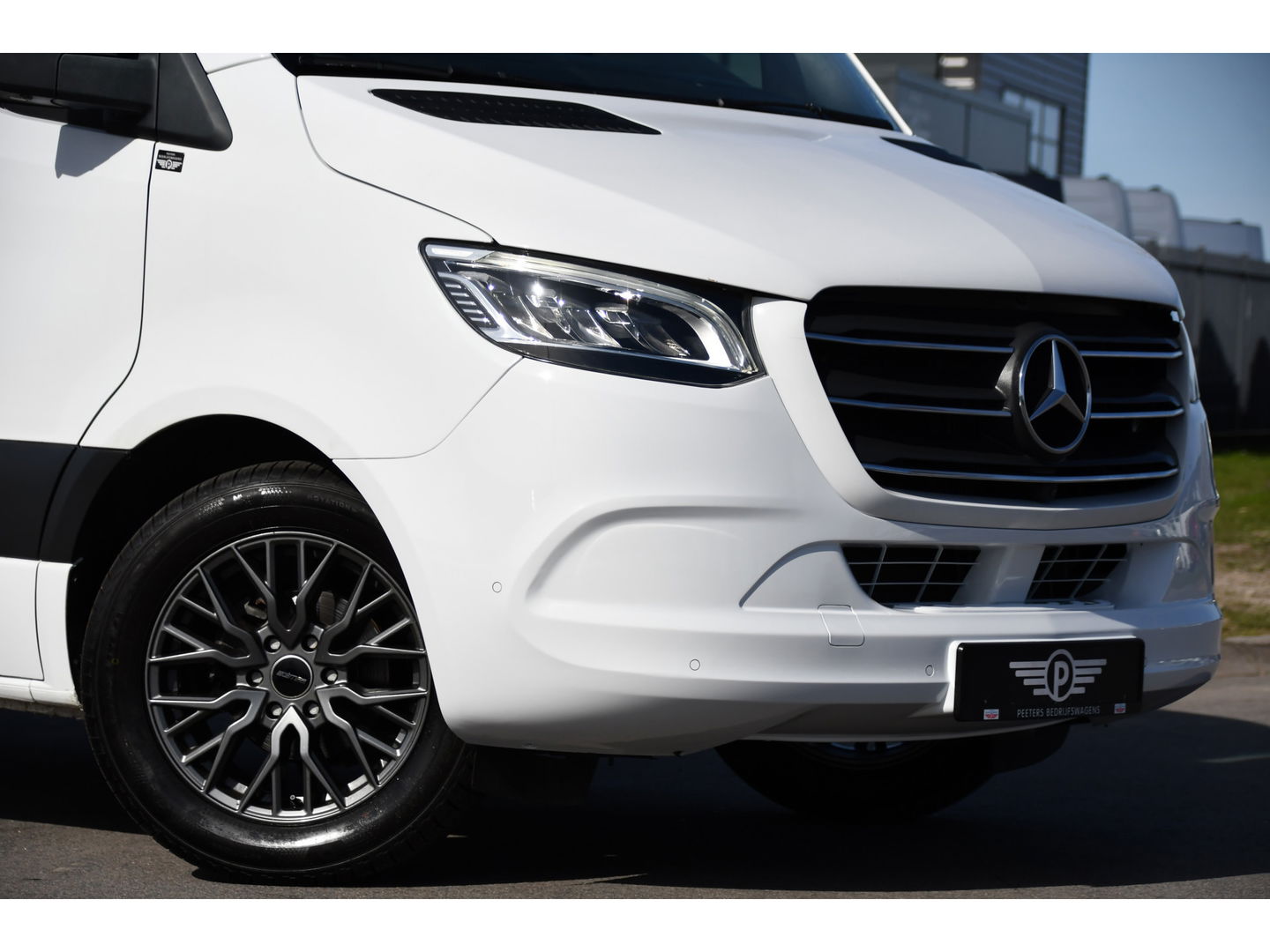 Mercedes-Benz Sprinter 319 V6 3.0 CDI L2H2 PB Edition Cruise, 360 Camera, Carplay, LED, 190pk, Leder, Multimedia, Uniek!