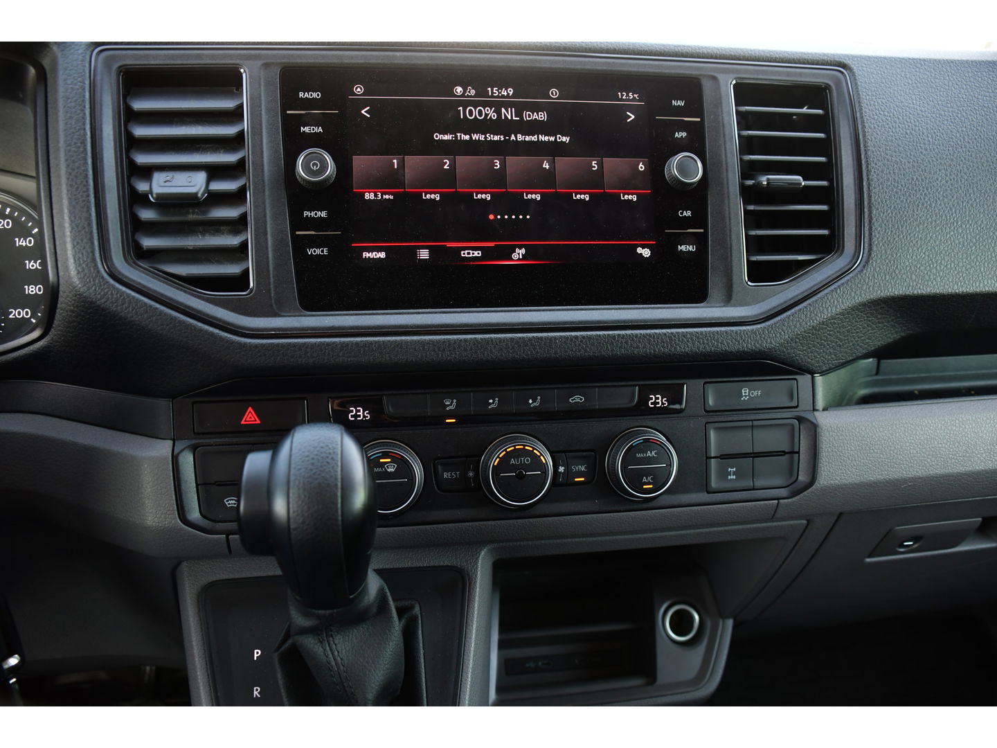 MAN TGE 3.180 35 2.0 L3H2 4x4 DC Cruise, Camera, Carplay, LED, Voorruit verwarming, Multimedia, 177pk, Automaat, Uniek!