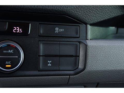 MAN TGE 3.180 35 2.0 L3H2 4x4 DC Cruise, Camera, Carplay, LED, Voorruit verwarming, Multimedia, 177pk, Automaat, Uniek!