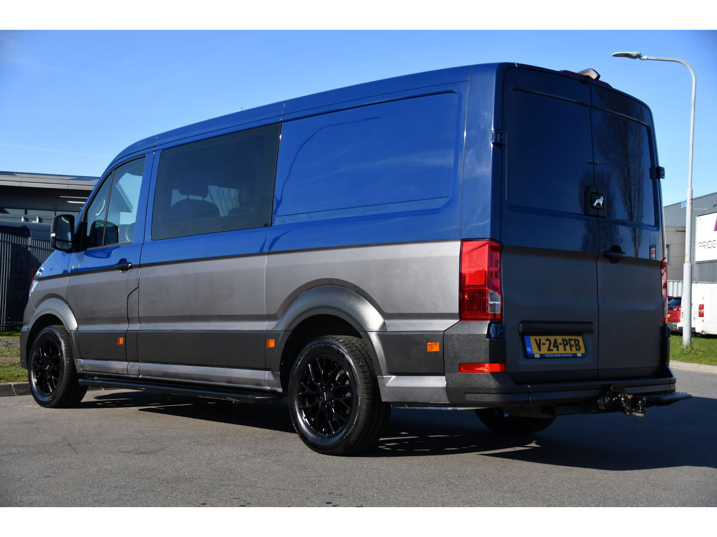 MAN TGE 3.180 35 2.0 L3H2 4x4 DC Cruise, Camera, Carplay, LED, Voorruit verwarming, Multimedia, 177pk, Automaat, Uniek!