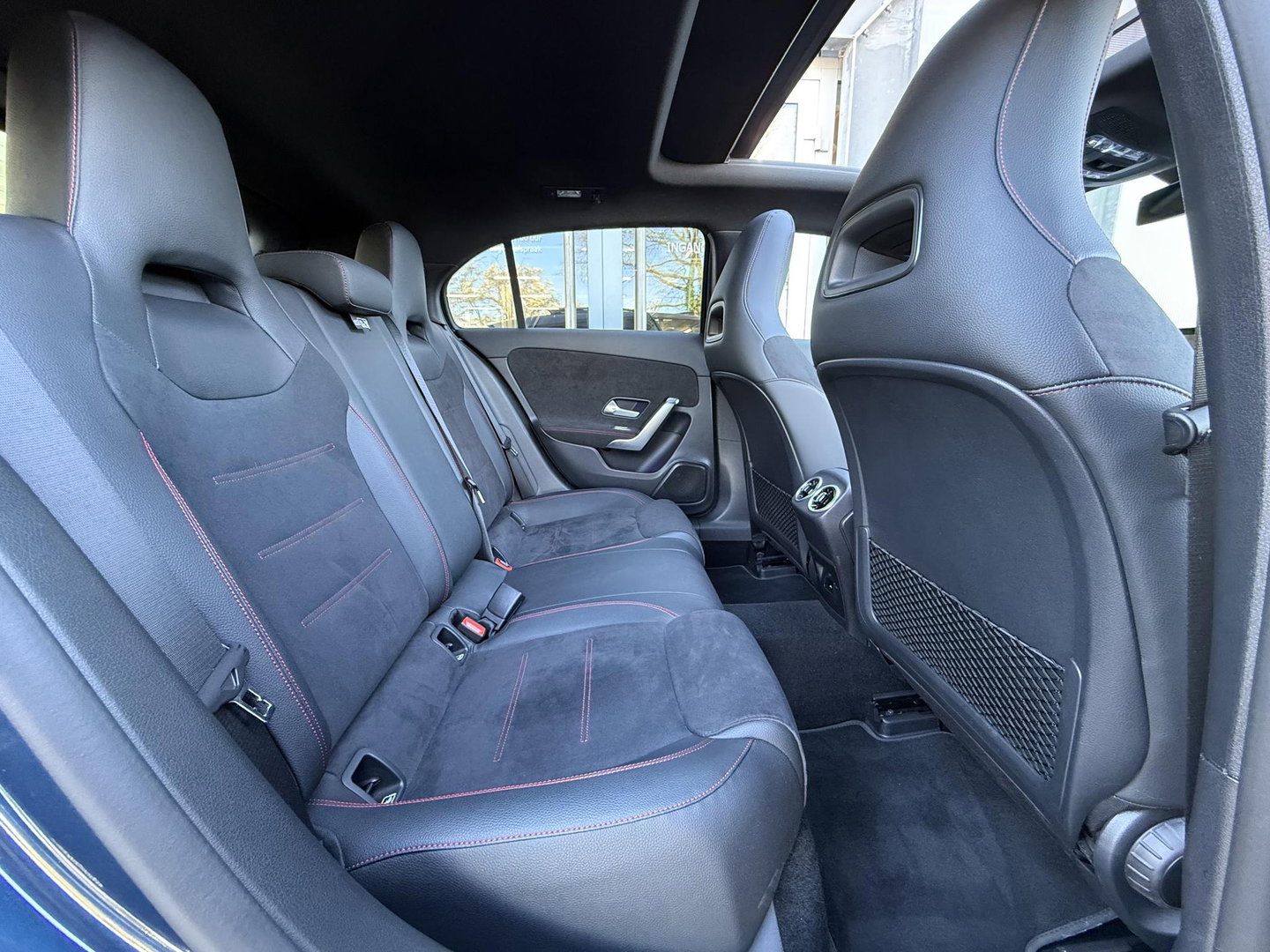 Mercedes-Benz A-Klasse 250 e Bus. Sol. AMG Limited Night|Pano|Cam|Sfeer|Trekhaak