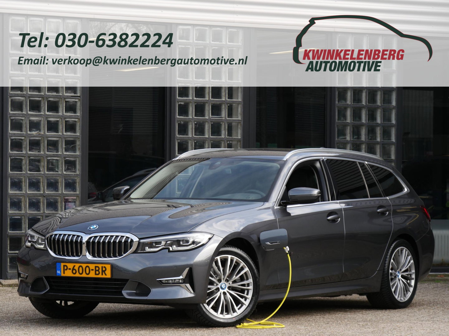 BMW 3 Serie Touring 320e LEER/ CAMERA/ ELEKT. KLEP/ SFEERVERLICHTING/ 18" BREEDSET MET 4 NIEUWE ALL-SEASON BANDEN