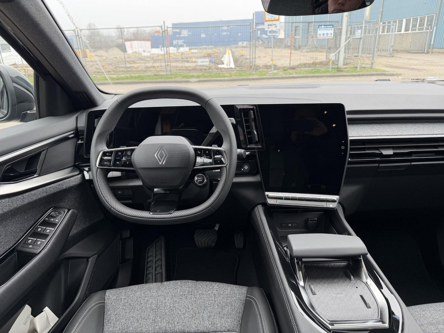 Renault Espace E-Tech full hybrid 200 techno 7p. Nieuwe auto