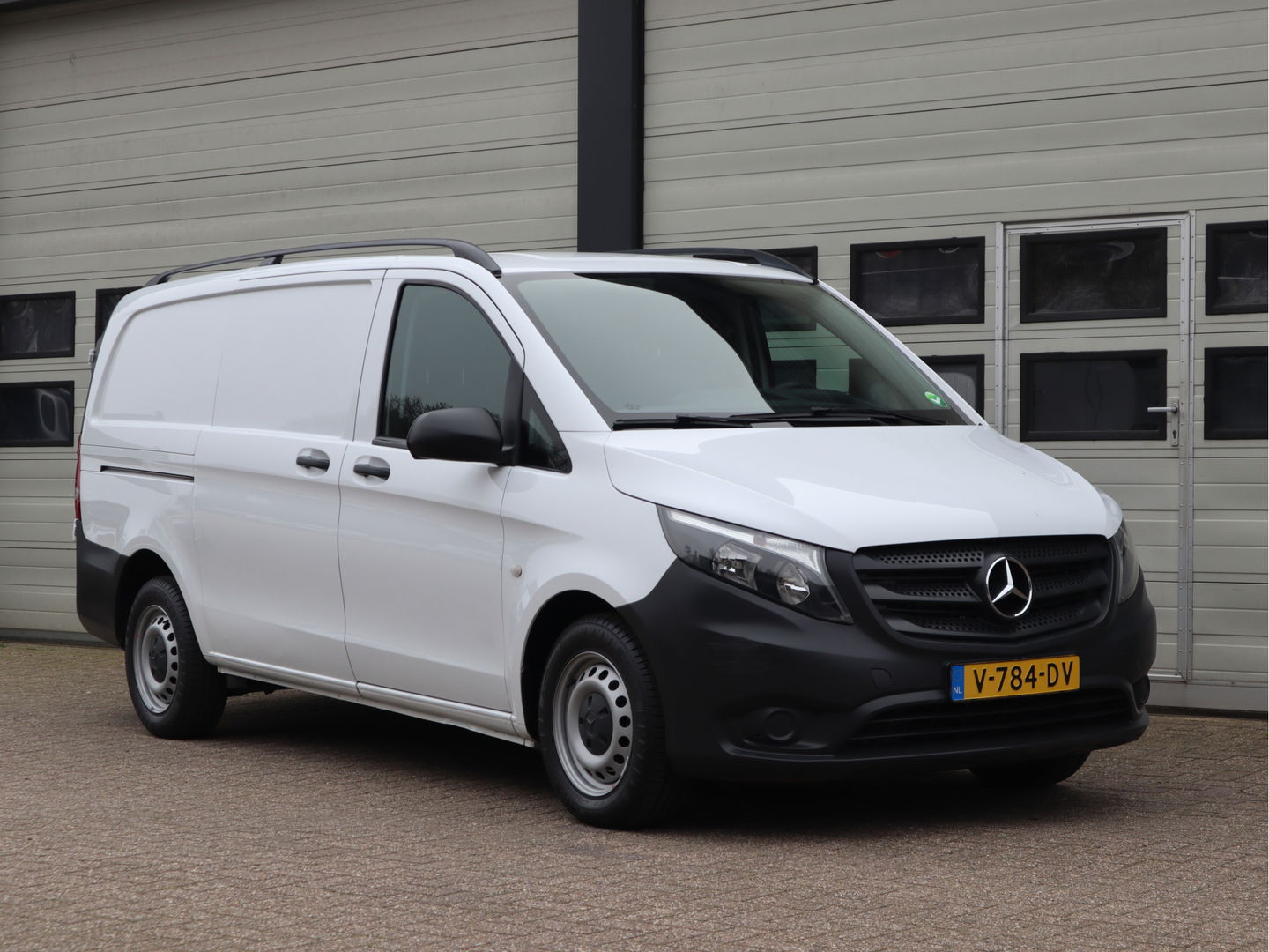 Mercedes-Benz Vito 111 CDI Euro 6 L2 Lang - Airco - A. Deuren - Trekhaak