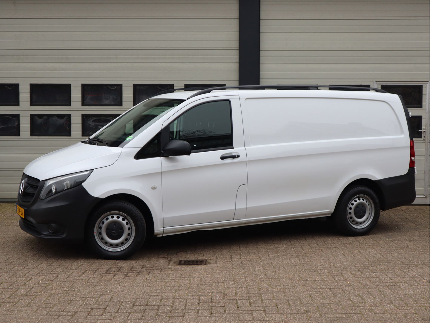 Mercedes-Benz Vito 111 CDI Euro 6 L2 Lang - Airco - A. Deuren - Trekhaak