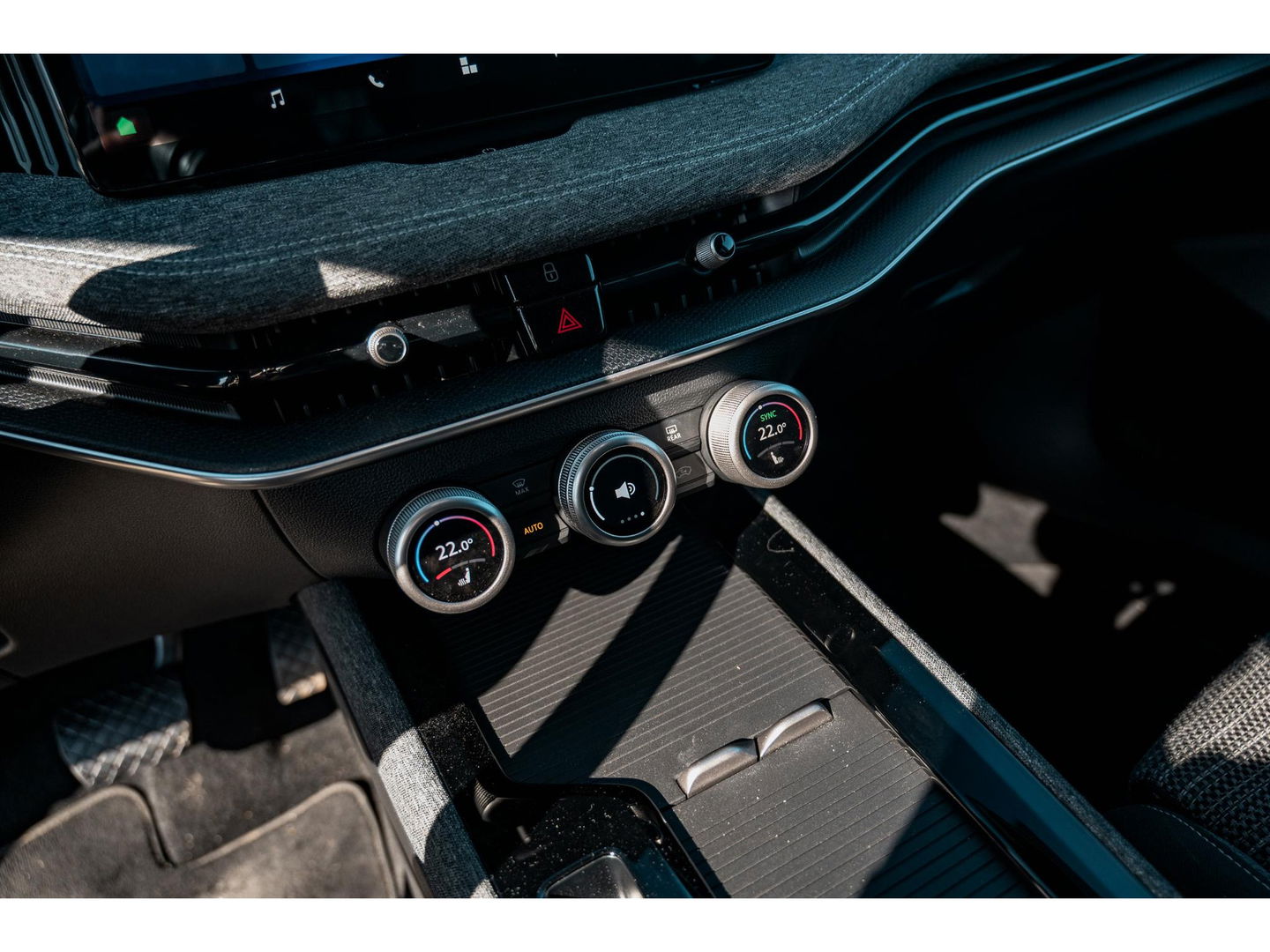 Škoda Superb Combi 1.5 TSI MHEV First Edition | TREKHAAK | CAMERA | LED | ALL SEASON BANDEN