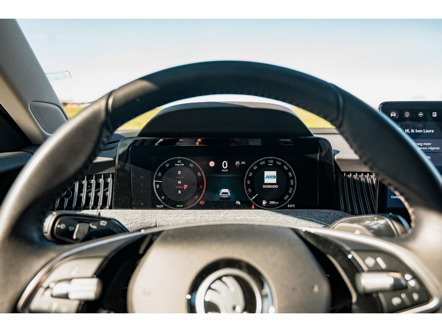 Škoda Superb Combi 1.5 TSI MHEV First Edition | TREKHAAK | CAMERA | LED | ALL SEASON BANDEN