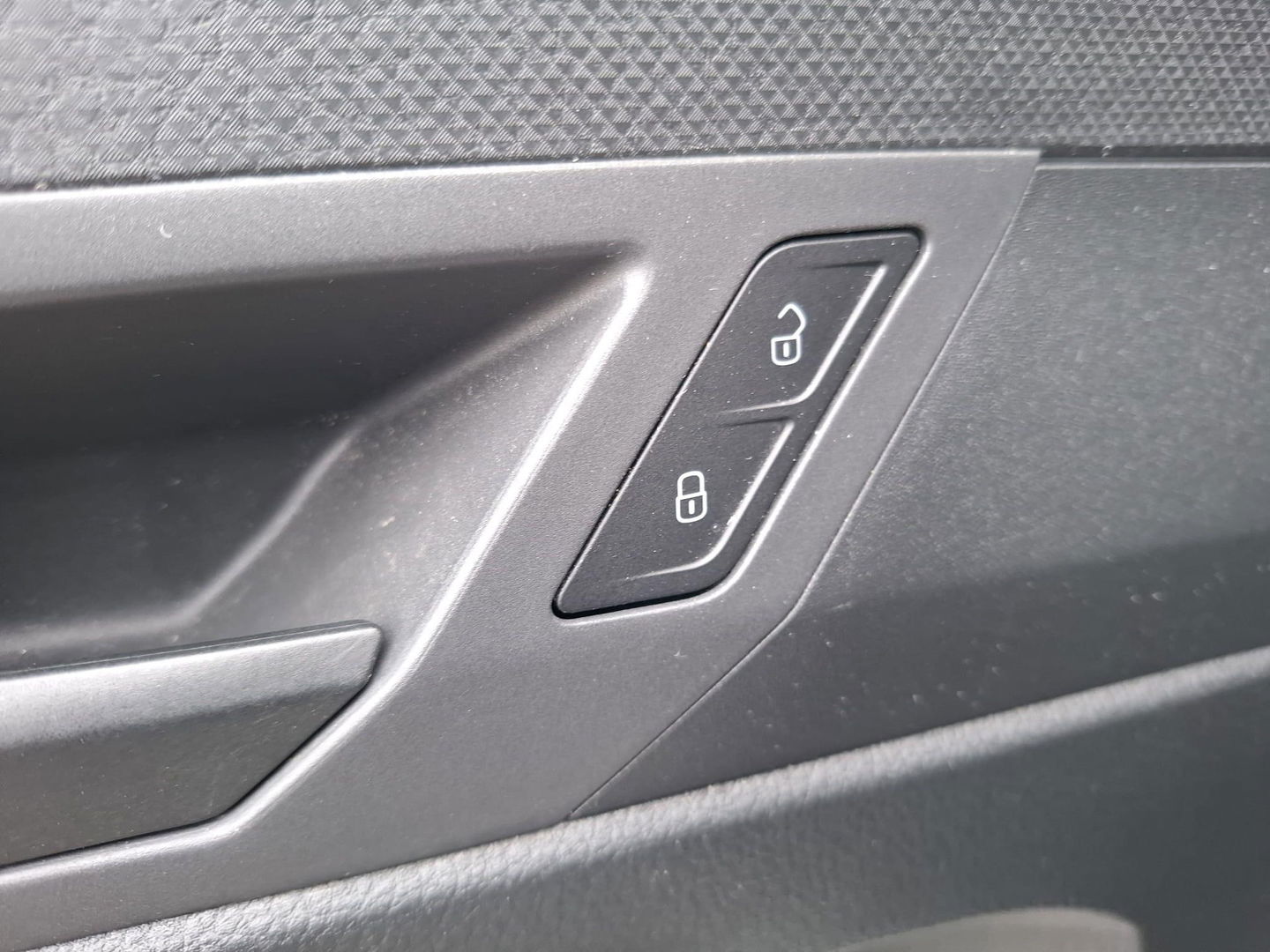 Volkswagen Caddy Cargo Maxi 1.5 TSI BENZINE / AIRCO / STOELVERWARMING / CARPLAY / KLEP / L2H1