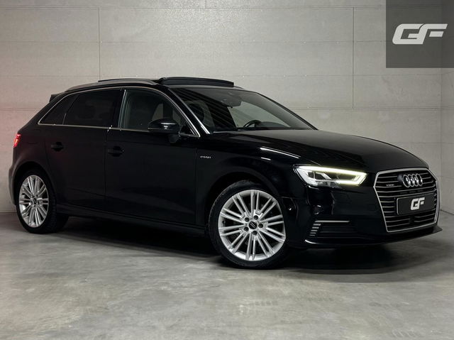 Audi A3 - Sportback 1.4 e-tron Pano Virtual ACC DSG PDC NAP