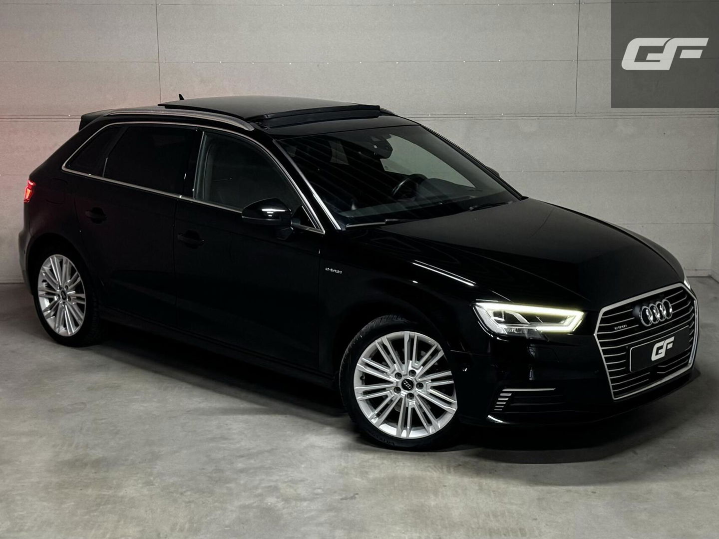 Audi A3 Sportback 1.4 e-tron Pano Virtual ACC DSG PDC NAP