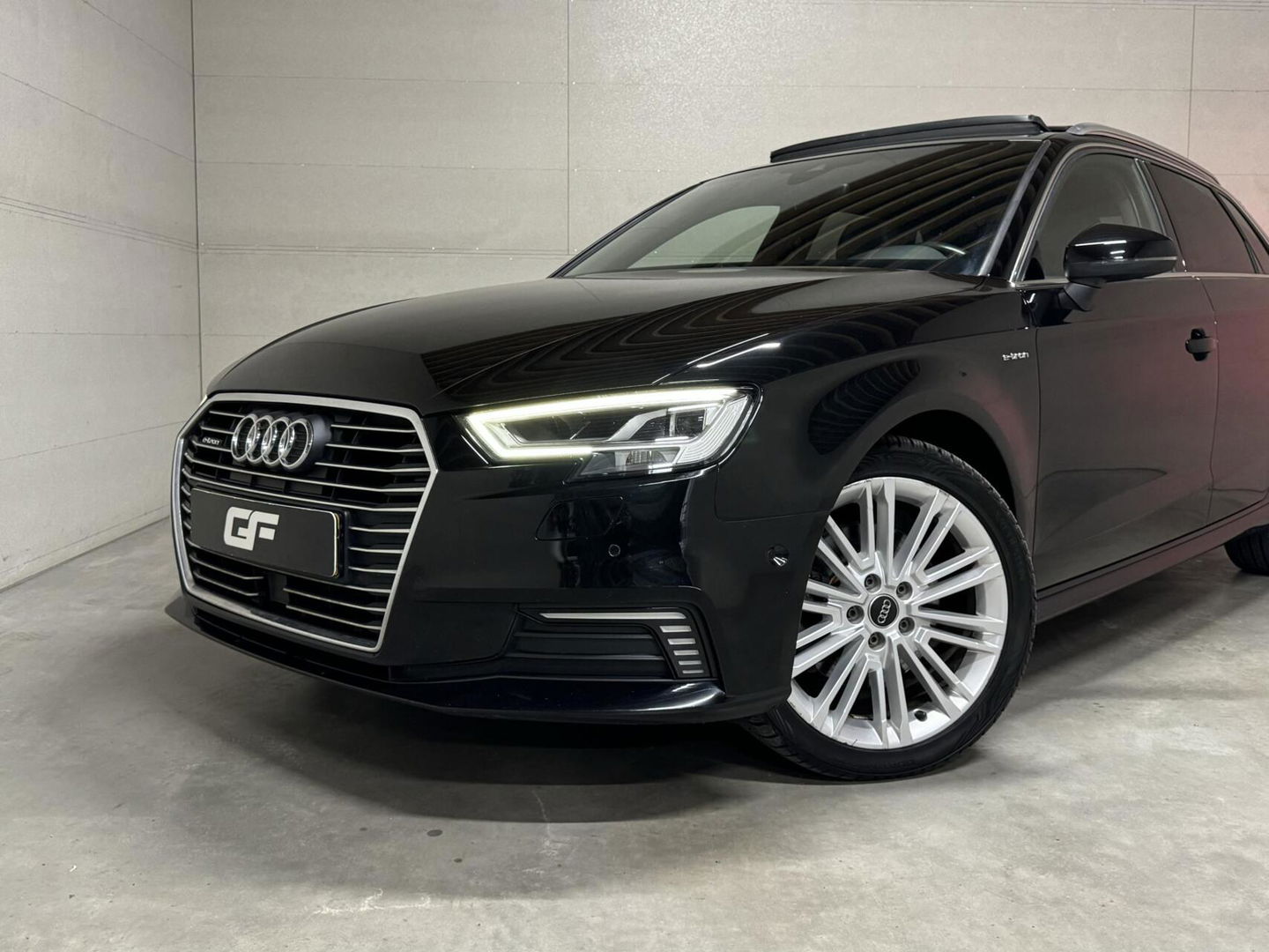 Audi A3 Sportback 1.4 e-tron Pano Virtual ACC DSG PDC NAP