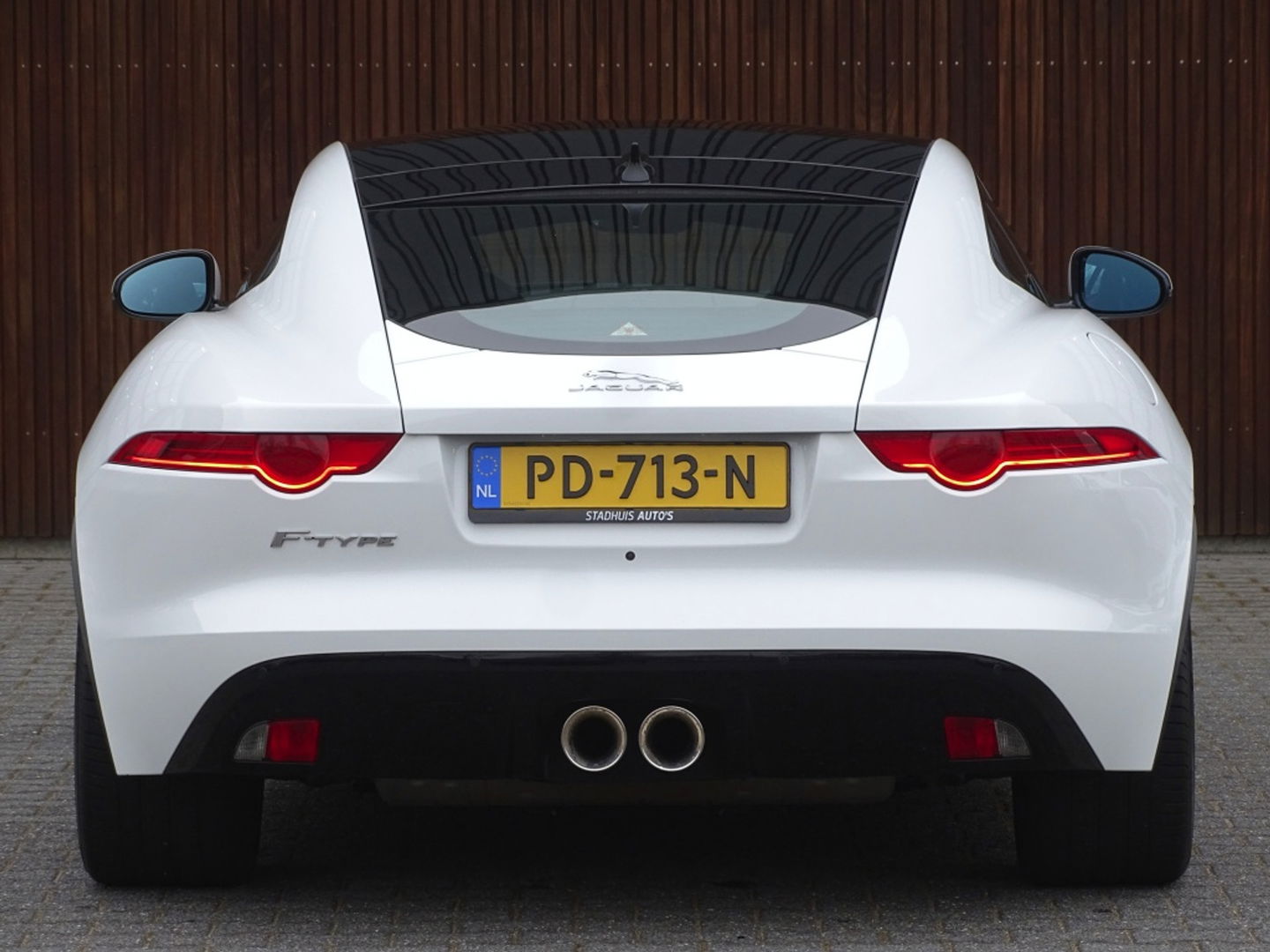 Jaguar F-Type 3.0 V6 Supercharged 400PK Coupé / carbon *NAP*