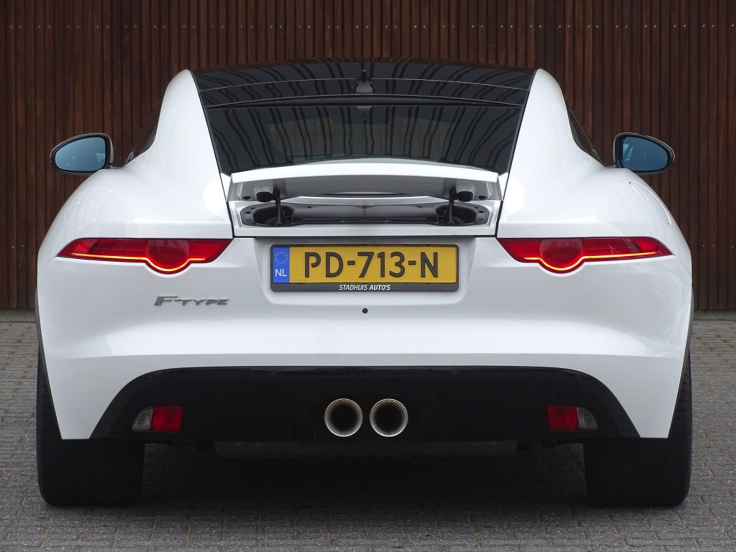 Jaguar F-Type 3.0 V6 Supercharged 400PK Coupé / carbon *NAP*