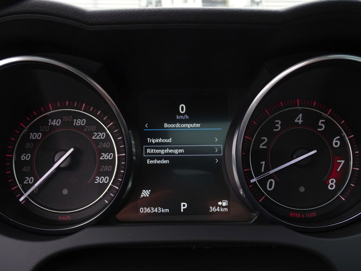 Jaguar F-Type 3.0 V6 Supercharged 400PK Coupé / carbon *NAP*