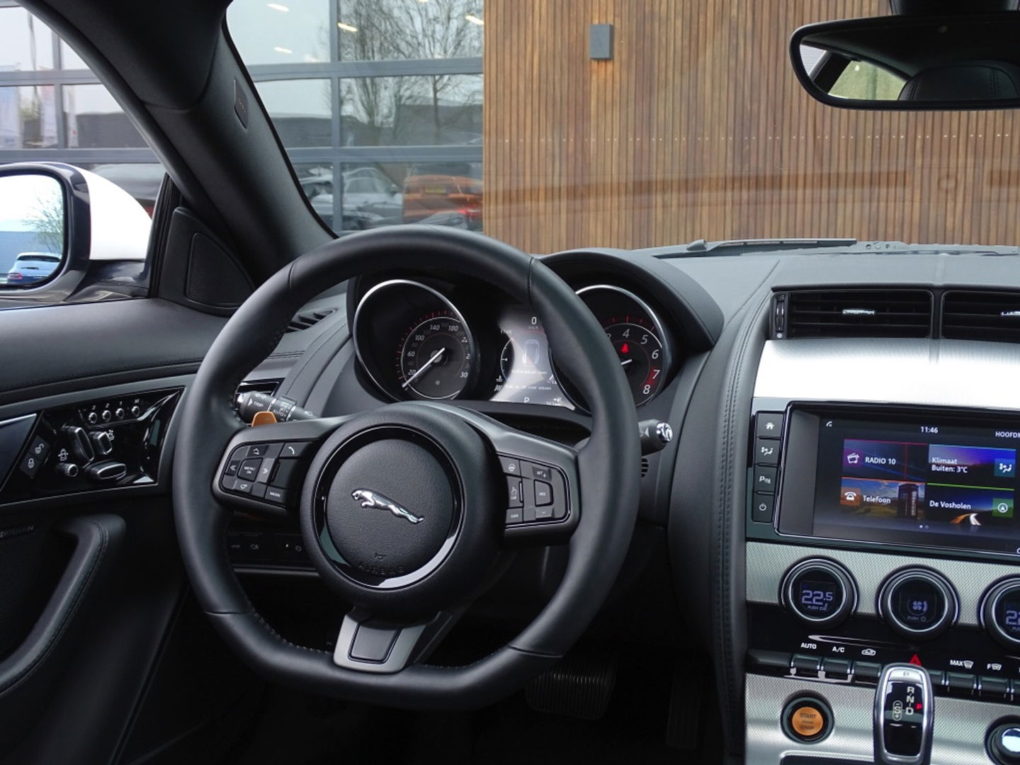 Jaguar F-Type 3.0 V6 Supercharged 400PK Coupé / carbon *NAP*