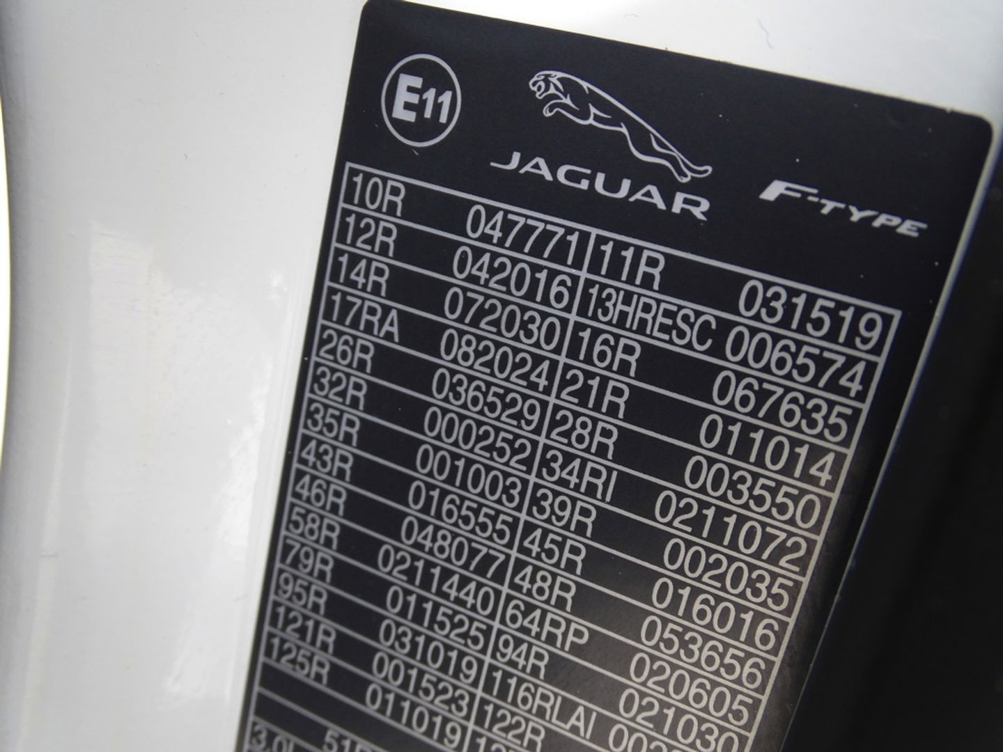 Jaguar F-Type 3.0 V6 Supercharged 400PK Coupé / carbon *NAP*