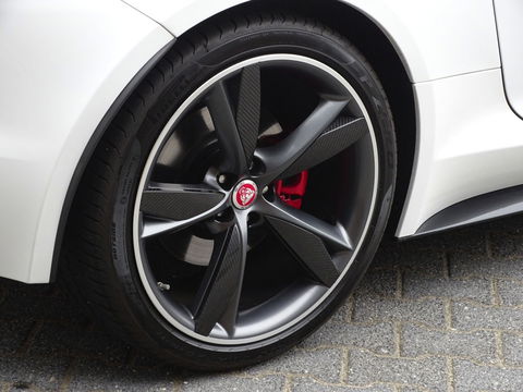 Jaguar F-Type 3.0 V6 Supercharged 400PK Coupé / carbon *NAP*