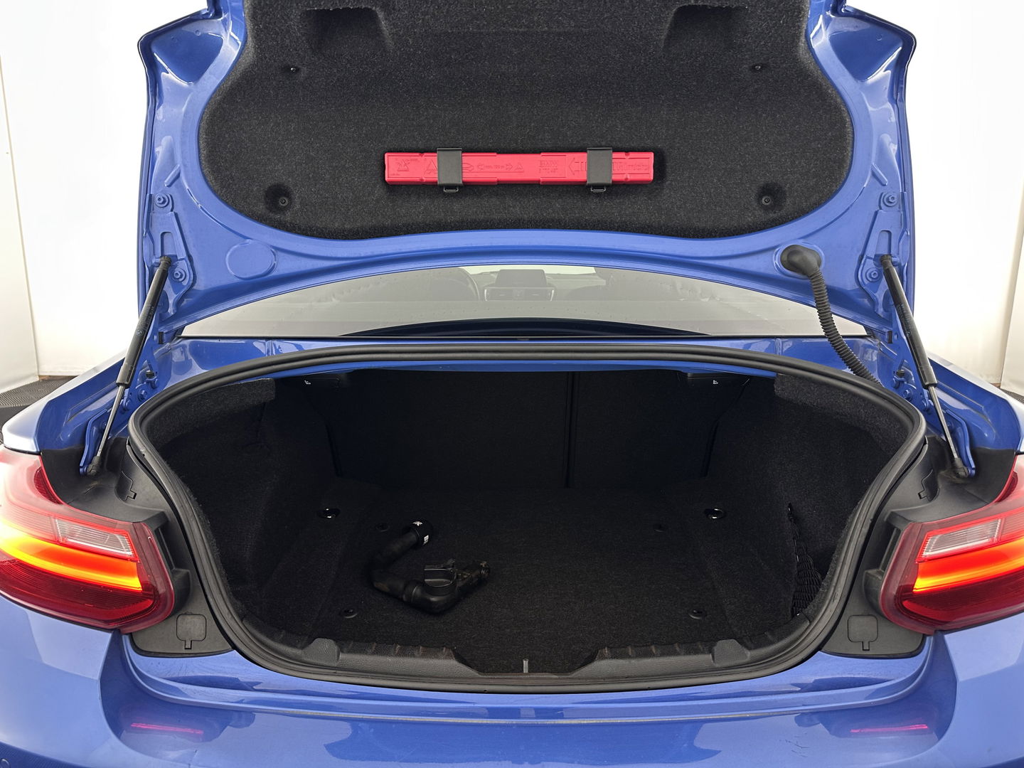 BMW 2 Serie Coupé 220d xDrive Executive M-Sportpack Aut. *XENON | HEATED-SPORTSEATS | HARMAN/KARDON | KEYLESS | NAVI-FULLMAP | PRIVACY-GLASS | SHIFT-PADDLES | ECC | PDC | CRUISE | 18''ALU*