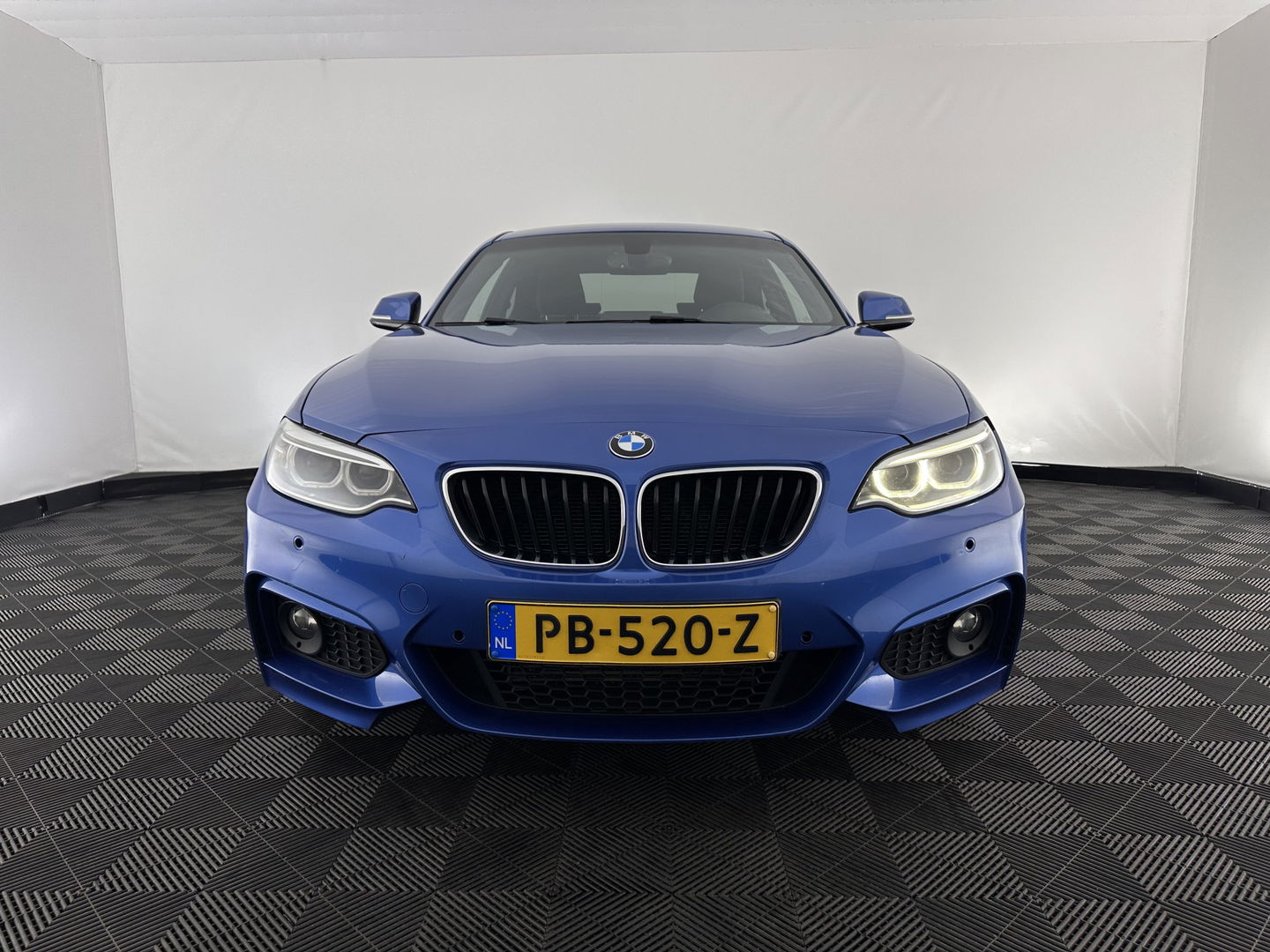 BMW 2 Serie Coupé 220d xDrive Executive M-Sportpack Aut. *XENON | HEATED-SPORTSEATS | HARMAN/KARDON | KEYLESS | NAVI-FULLMAP | PRIVACY-GLASS | SHIFT-PADDLES | ECC | PDC | CRUISE | 18''ALU*