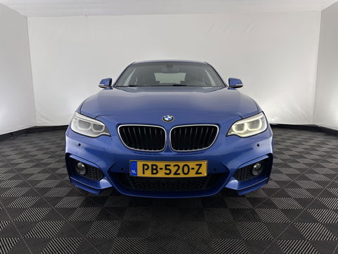BMW 2 Serie Coupé 220d xDrive Executive M-Sportpack Aut. *XENON | HEATED-SPORTSEATS | HARMAN/KARDON | KEYLESS | NAVI-FULLMAP | PRIVACY-GLASS | SHIFT-PADDLES | ECC | PDC | CRUISE | 18''ALU*