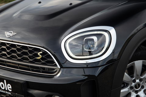 MINI Countryman 1.5 Cooper S E ALL4 Essential CAMERA / NAVI / CARPLAY / AIRCO / ZWART / STOELVERWARMING