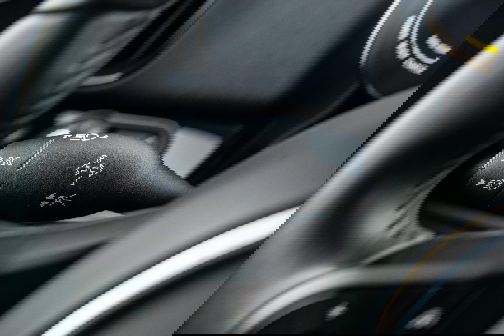 MINI Countryman 1.5 Cooper S E ALL4 Essential CAMERA / NAVI / CARPLAY / AIRCO / ZWART / STOELVERWARMING