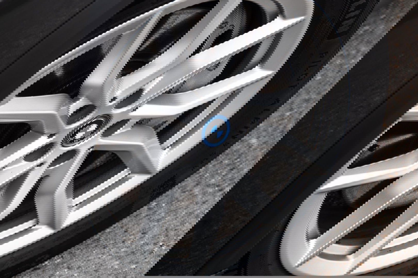 BMW X5 xDrive45e CARPLAY  / CAMERA / DEALER ONDERHOUDEN / BRUIN LEER / STOELVERWARMING