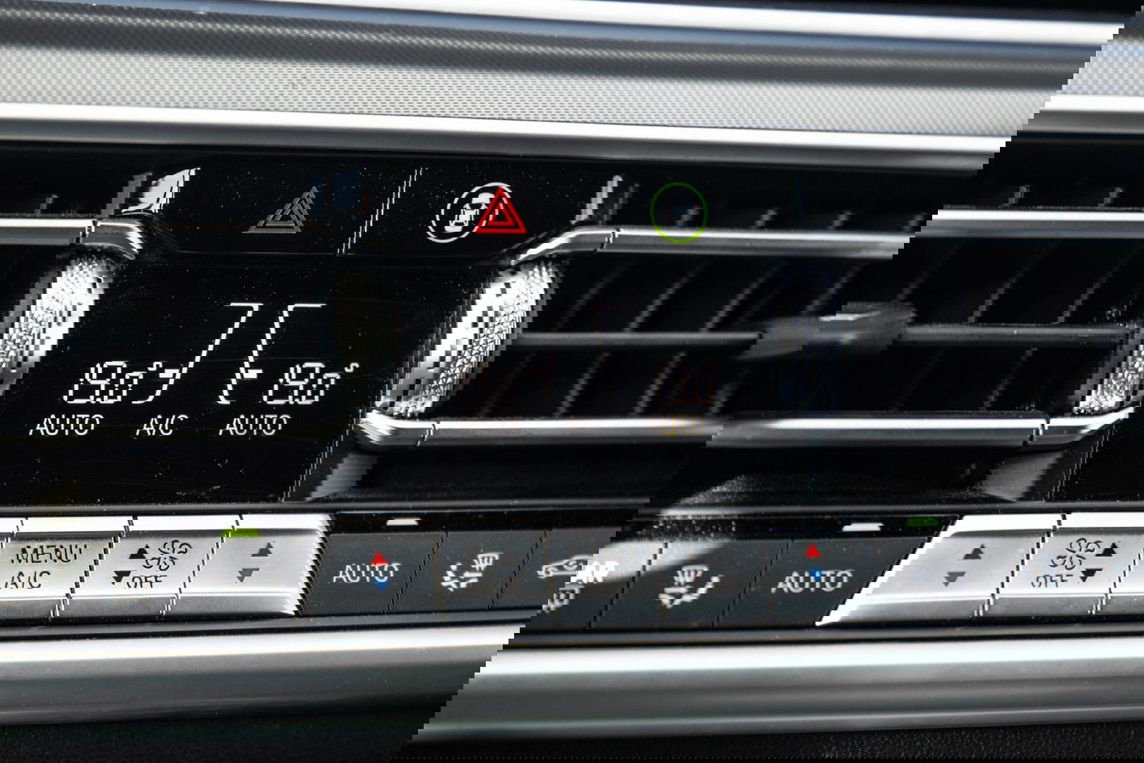 BMW X5 xDrive45e CARPLAY  / CAMERA / DEALER ONDERHOUDEN / BRUIN LEER / STOELVERWARMING