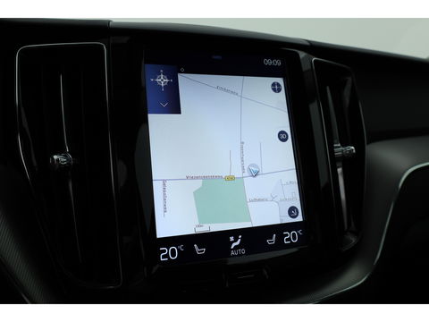 Volvo XC60 2.0 T5 AWD Inscription | Luchtvering | ACC | Trekhaak 2400KG | Blis | Camera | Leer |