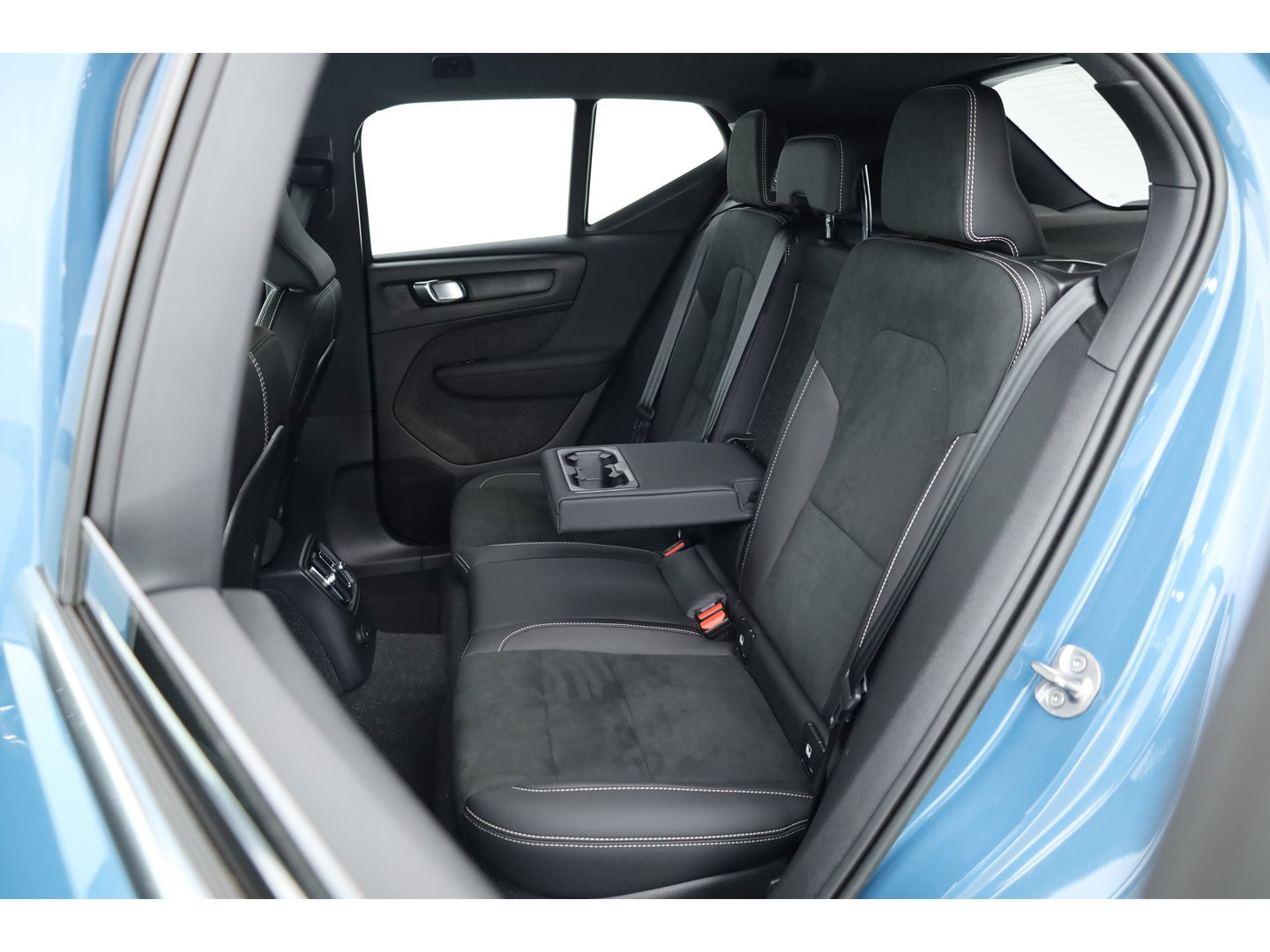 Volvo XC40 1.5 T5 Plug-in hybrid Core Bright | Adap. Cruise | Stoel+  stuurverw. | Dodehoek | Camera | 19 inch |