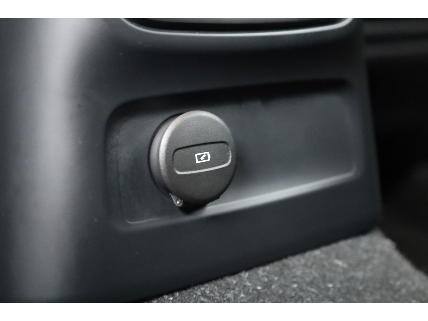 Volvo XC40 1.5 T5 Plug-in hybrid Core Bright | Adap. Cruise | Stoel+  stuurverw. | Dodehoek | Camera | 19 inch |