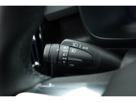 Volvo XC40 1.5 T5 Plug-in hybrid Core Bright | Adap. Cruise | Stoel+  stuurverw. | Dodehoek | Camera | 19 inch |