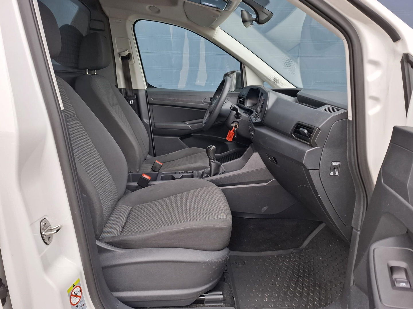 Volkswagen Caddy Cargo Maxi 1.5 TSI BENZINE / AIRCO / STOELVERWARMING / CARPLAY / KLEP / L2H1